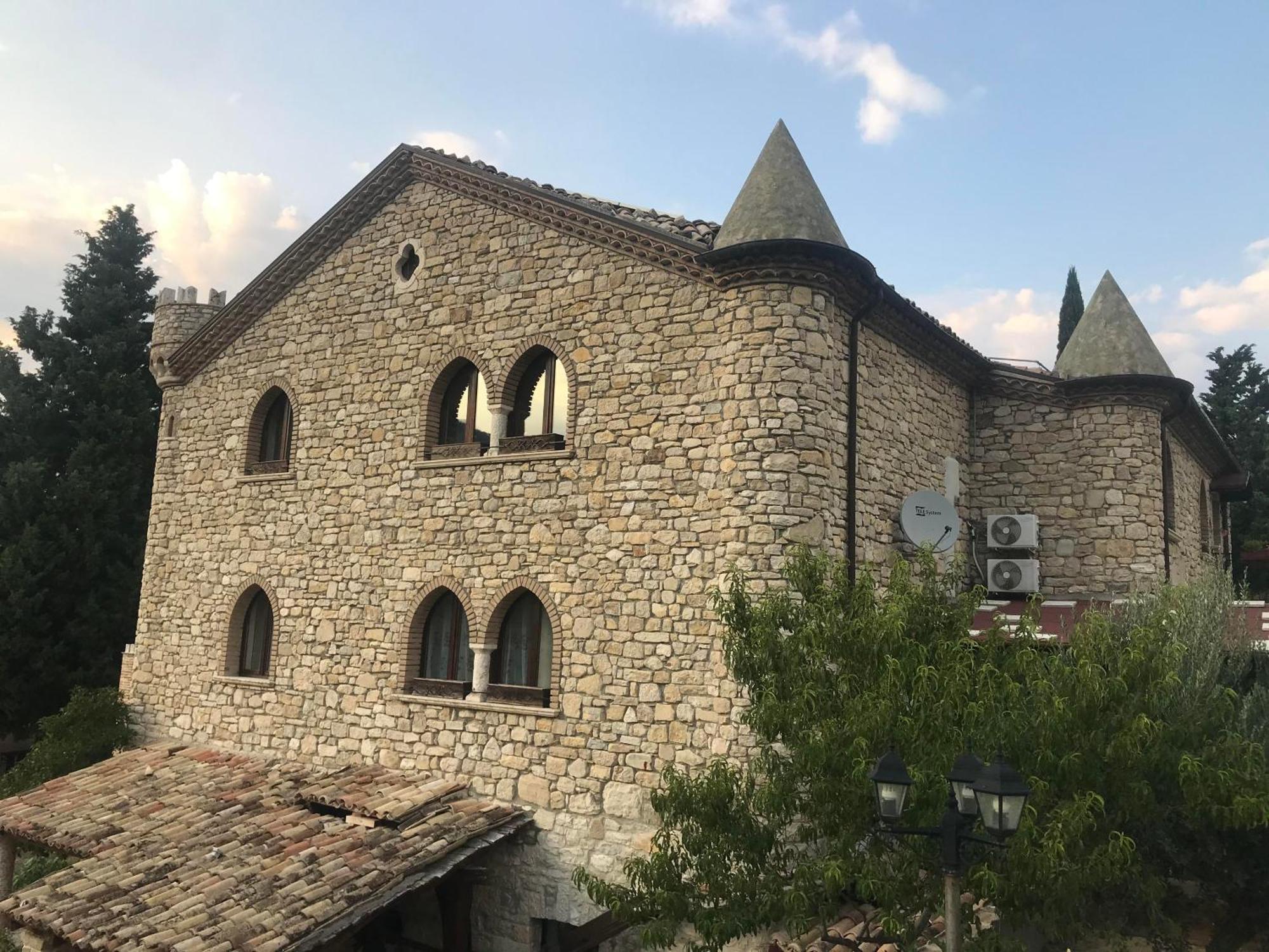 Hotel Lo Smeraldo Roccavivara Екстер'єр фото