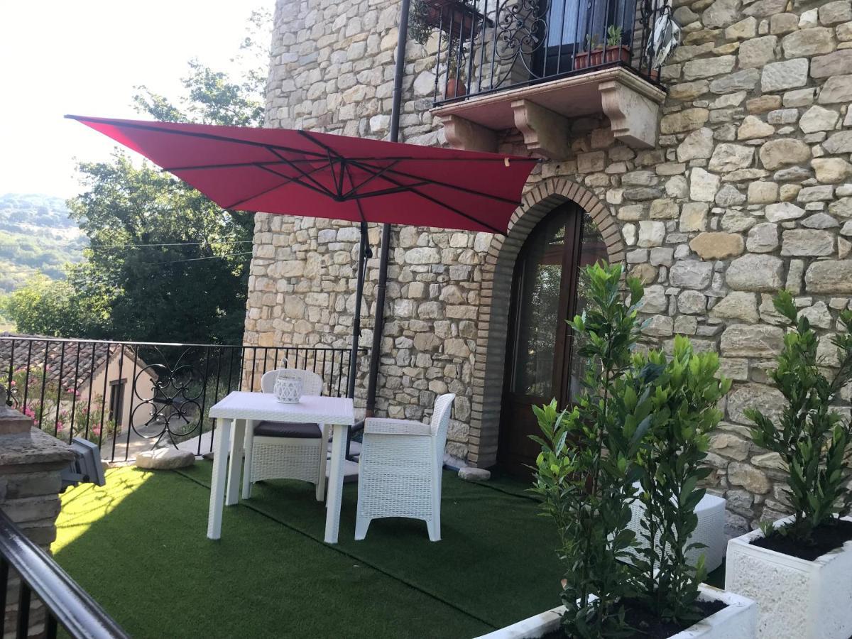 Hotel Lo Smeraldo Roccavivara Екстер'єр фото